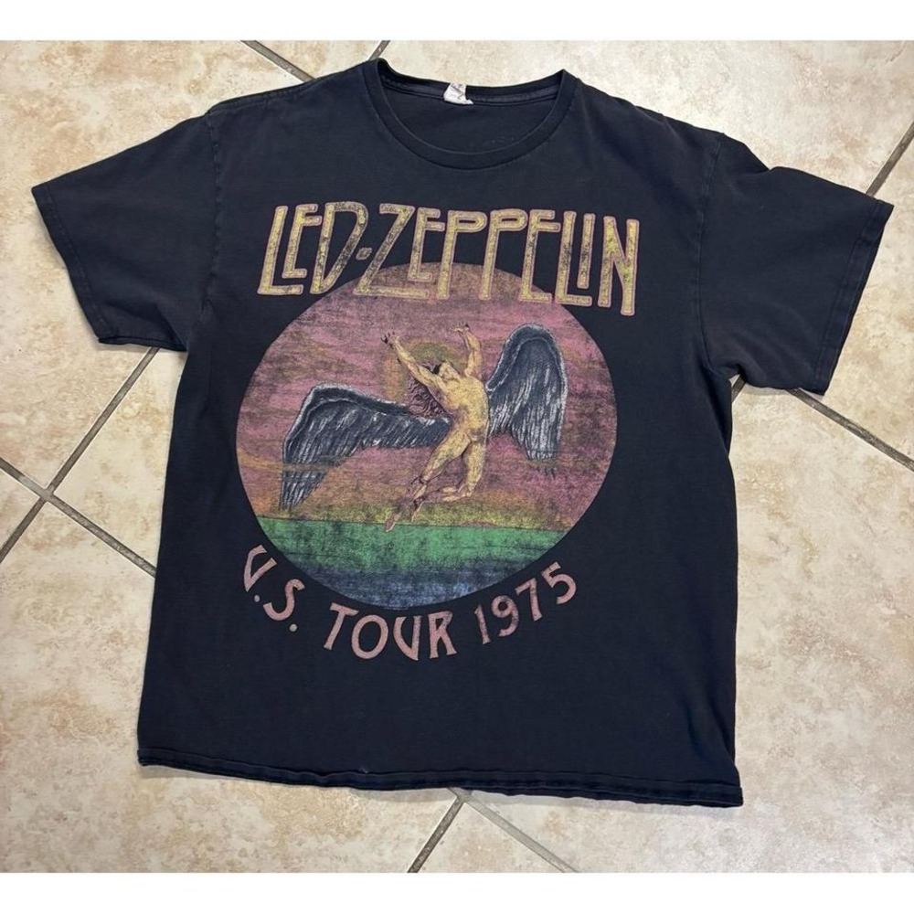 Vintage 2011 Led Zeppelin U.S.‎ Tour 1975  graphic tee size large
